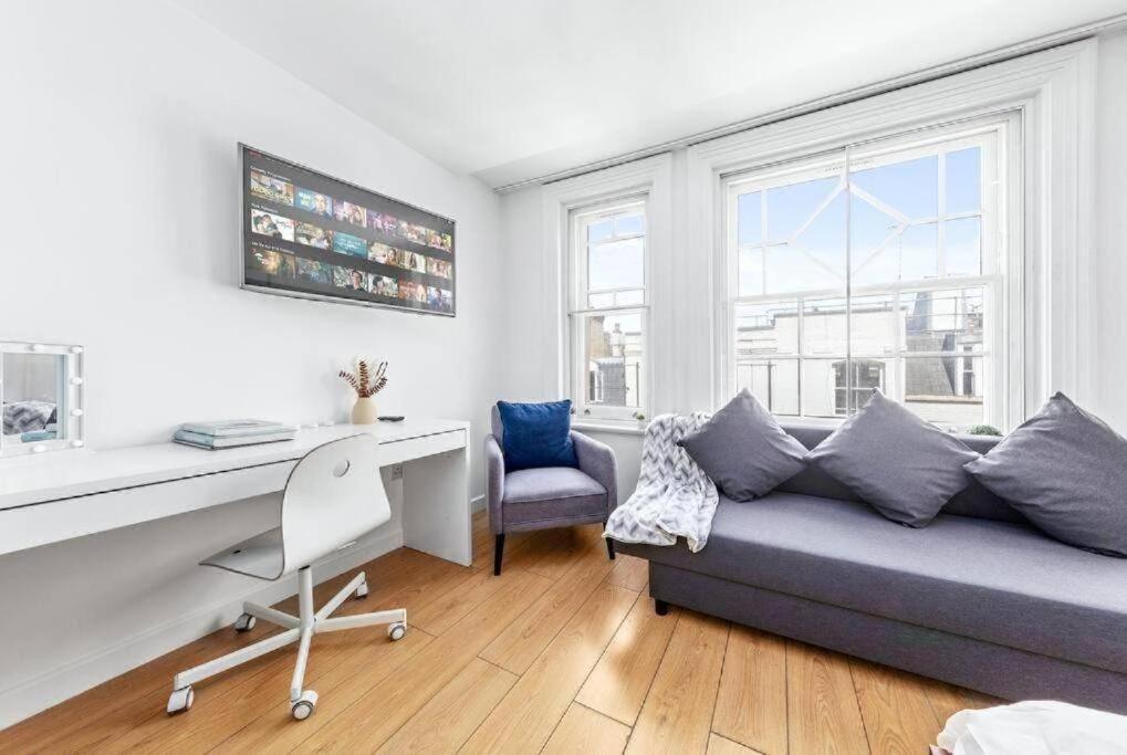 1 Bedroom Flat Piccadilly Sleep 7 In London Vr10 Exterior photo